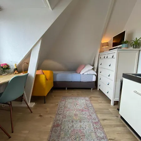 Odyssee Guest house *